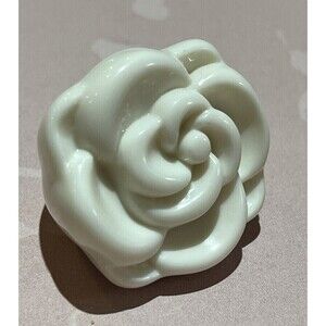 White Flower Ring Fashion Jewlery Statement Piece Sz 7.25 Romantic Goth Fairy